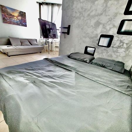 바트얌 סטודיו על הים 아파트 외부 사진